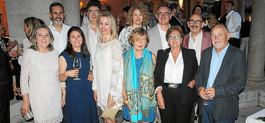 Cóctel solidario en el Palau March