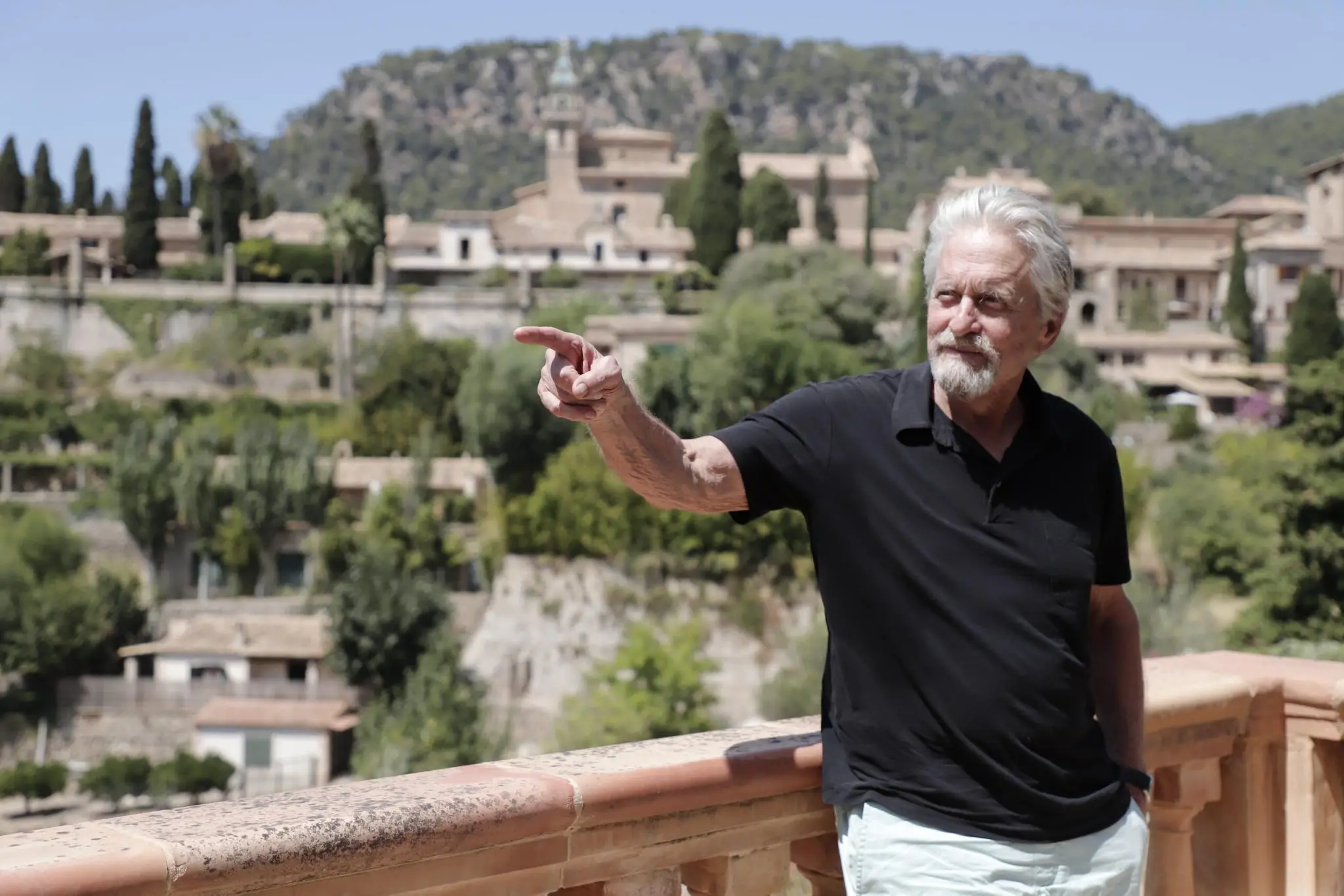 Michael Douglas no consigue comprador para su casa de Nueva York: rebaja su mansión 2 millones después de renunciar a vender s'Estaca en Mallorca