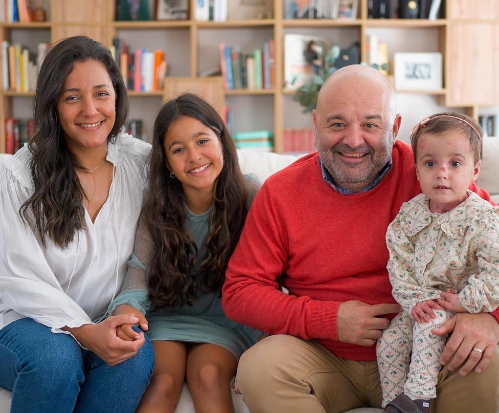 Una niña de Alcúdia, única candidata al nuevo tratamiento para la piel de mariposa: «Sería un cambio abismal para Olivia»