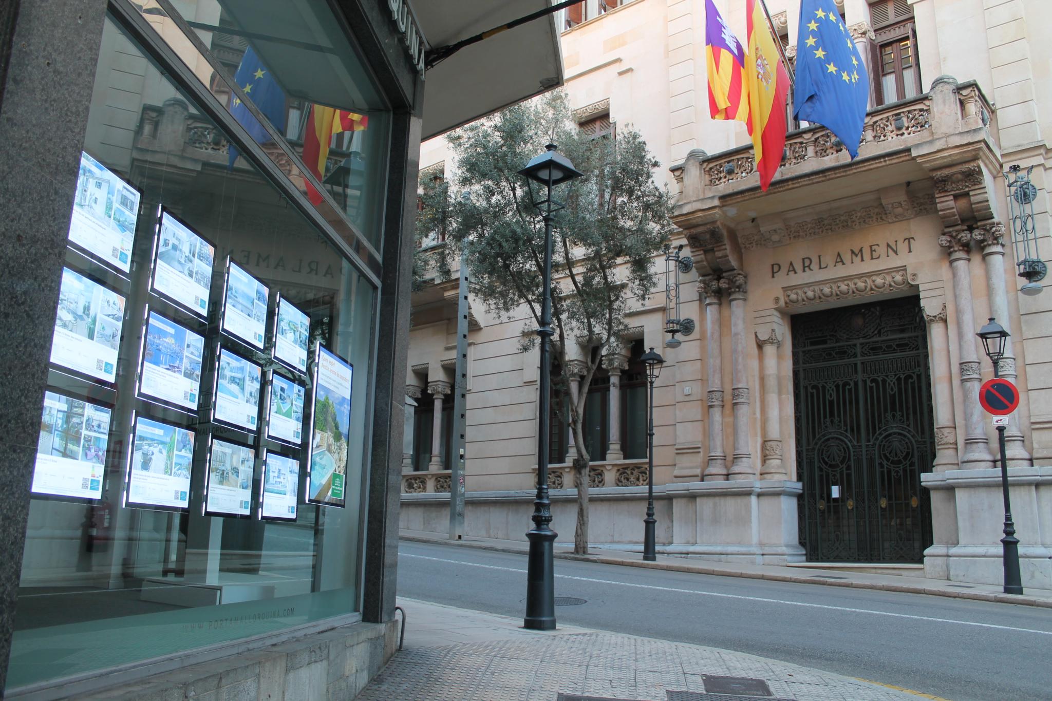 El Govern desbloquea la ayuda de 10.000 euros para comprar piso a los menores de 40
