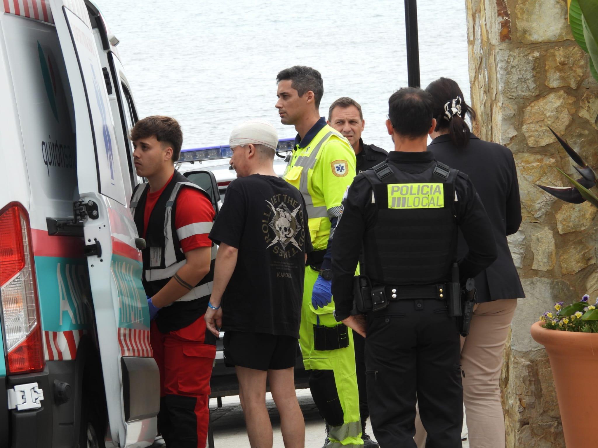 Un turista francés sufre un fuerte golpe en la cabeza tras caerse en un hotel de Camp de Mar