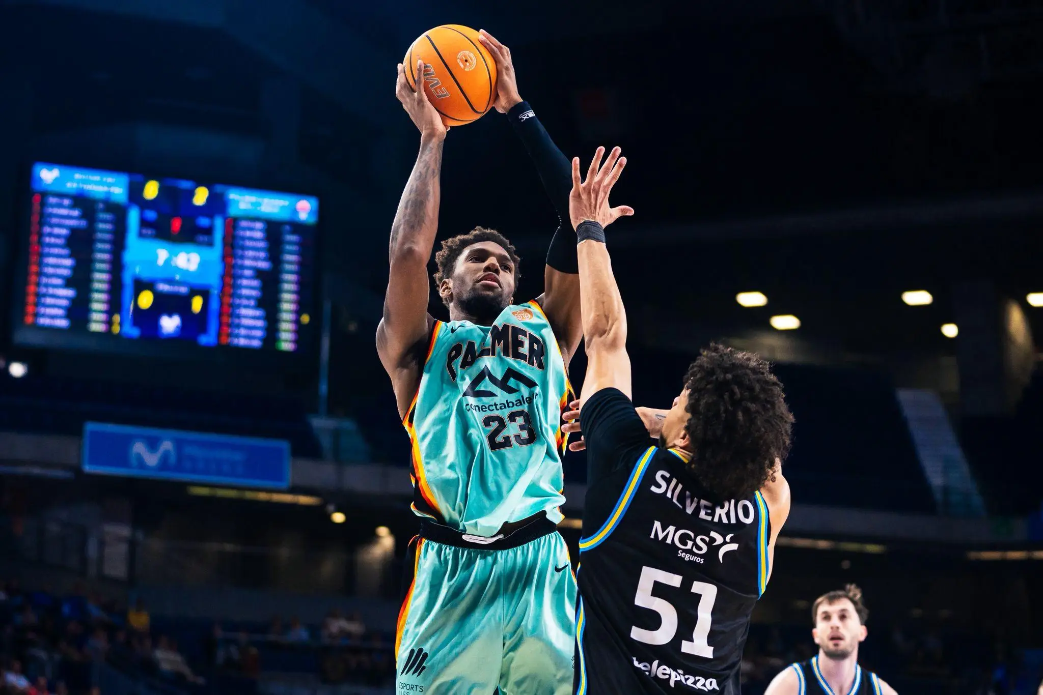El Palmer se queda a las puertas del triunfo en el Movistar Arena