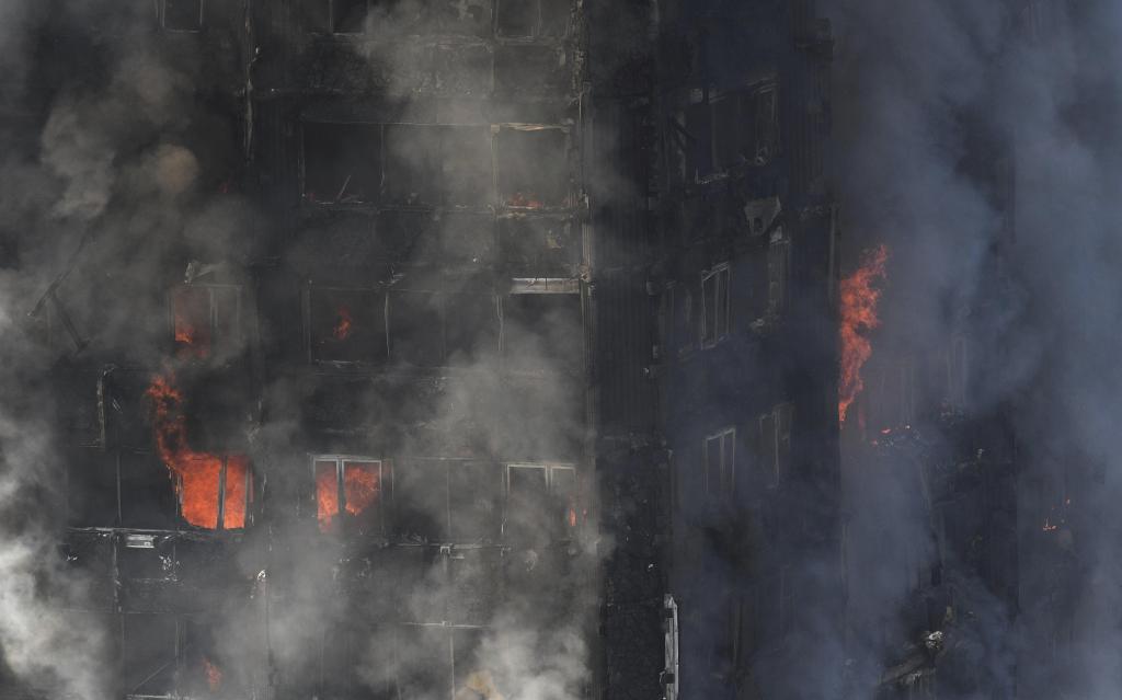 Incendio en un edificio de Londres