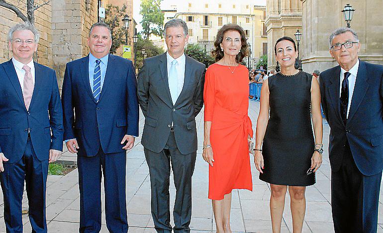 Cena de los Reyes en La Almudaina