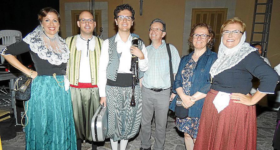 Acto de reconocimiento de la Agrupació Sa Sínia de Consell en su 25 aniversario