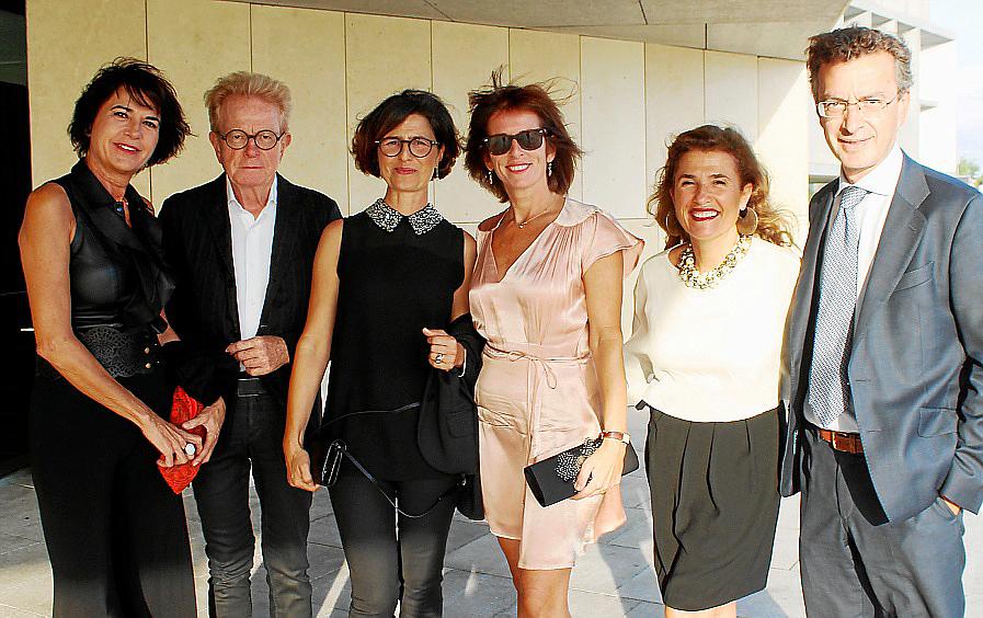 Los Reyes inauguran el Palau de Congressos