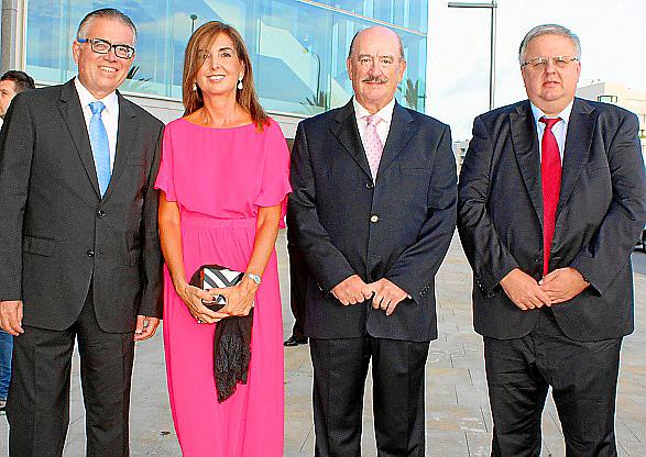 Los Reyes inauguran el Palau de Congressos