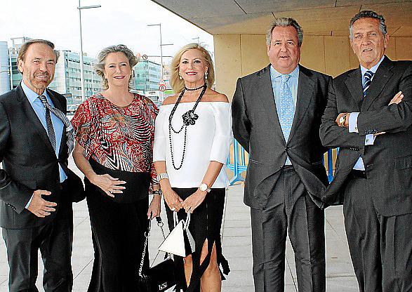 Los Reyes inauguran el Palau de Congressos