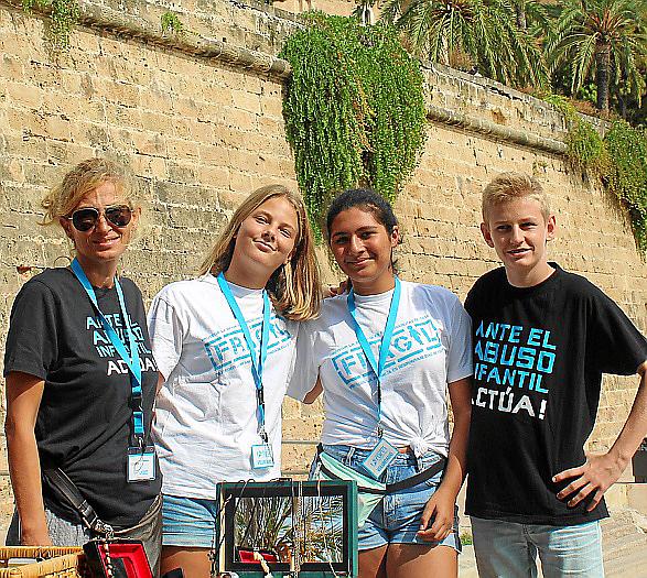 Mercadillo solidario de RANA