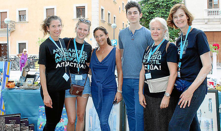 Mercadillo solidario de RANA