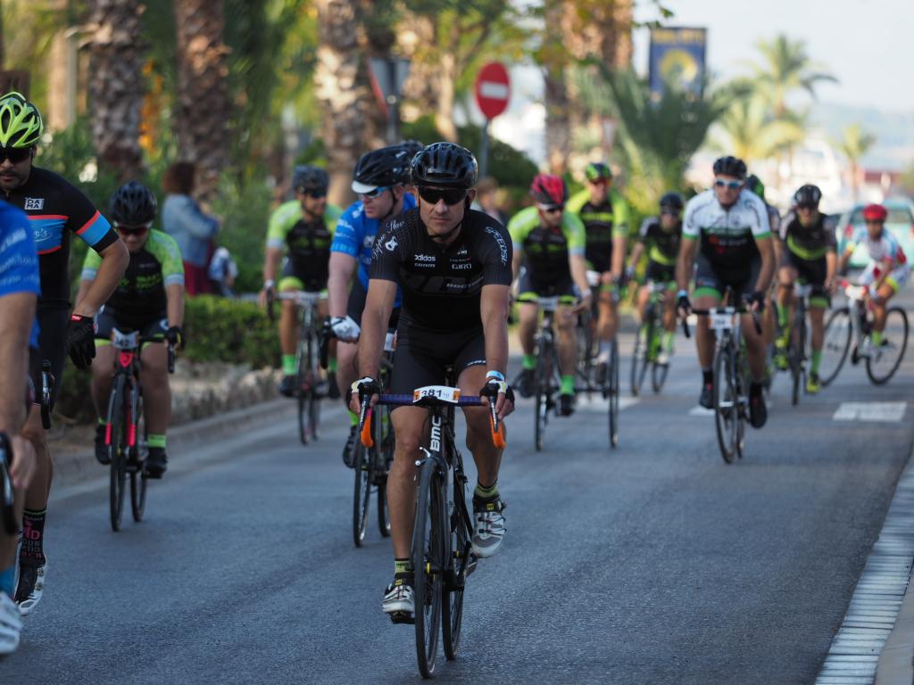 Primera jornada de la Vuelta Cicloturista a Ibiza Campagnolo 2017