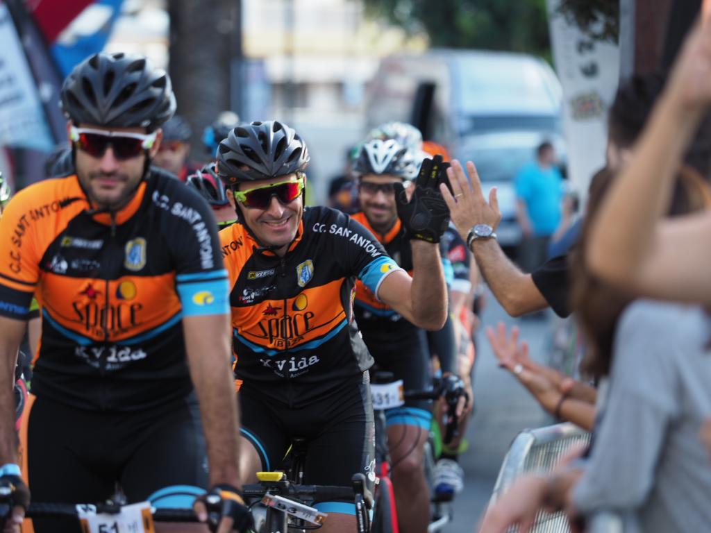 Primera jornada de la Vuelta Cicloturista a Ibiza Campagnolo 2017