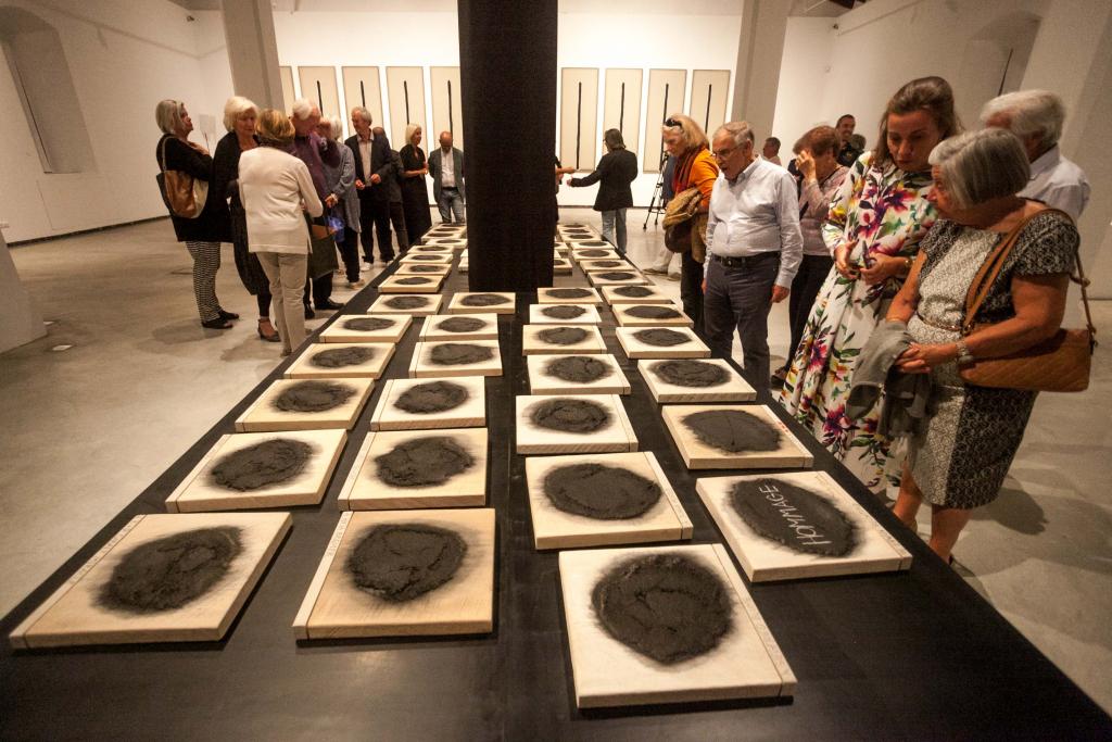Inauguración en el MACE de la muestra conmemorativa del artista alemán, Erwin Bechtold