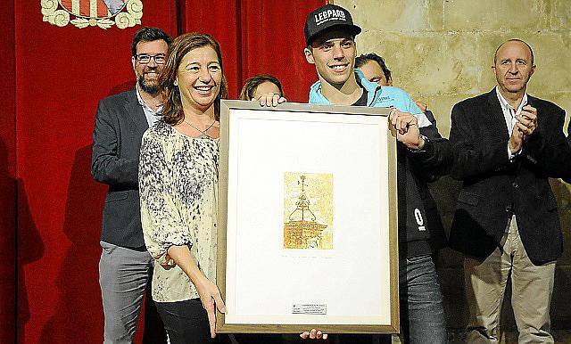Joan Mir celebra su título en Mallorca