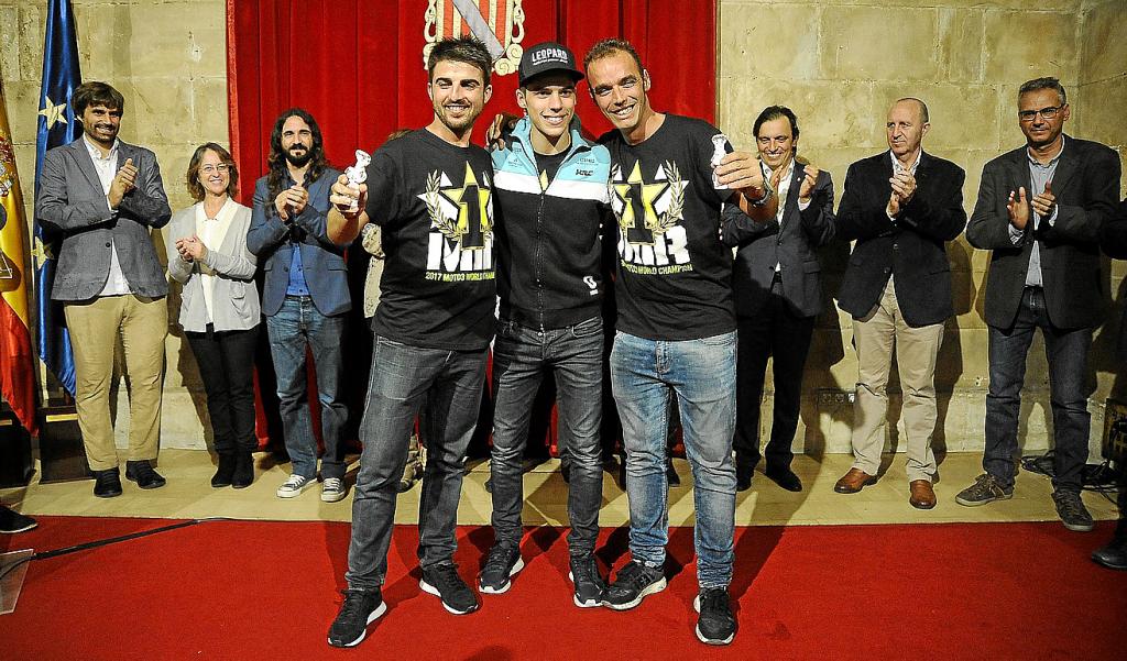 Joan Mir celebra su título en Mallorca