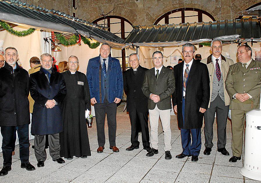 Mercadillo de repostería conventual en el Centro de Cultura Militar