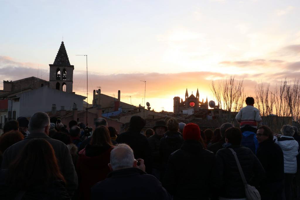 El solsticio de invierno se vive desde es Baluard