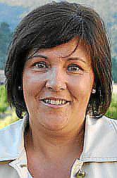 LOURDES BENNASSAR