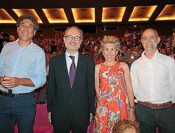 Carlos Ferrer, Martí Ribas, Maria Magdalena Frau y Javier Nausia.