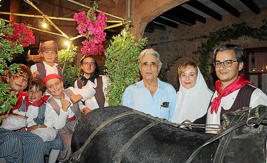 Desfile de la Beateta en Valldemossa»