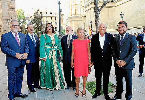 Recepción de los Reyes en La Almudaina»