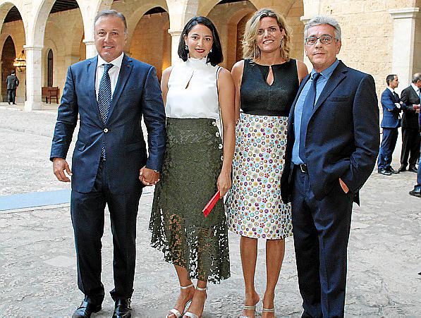 Recepción de los Reyes en La Almudaina
