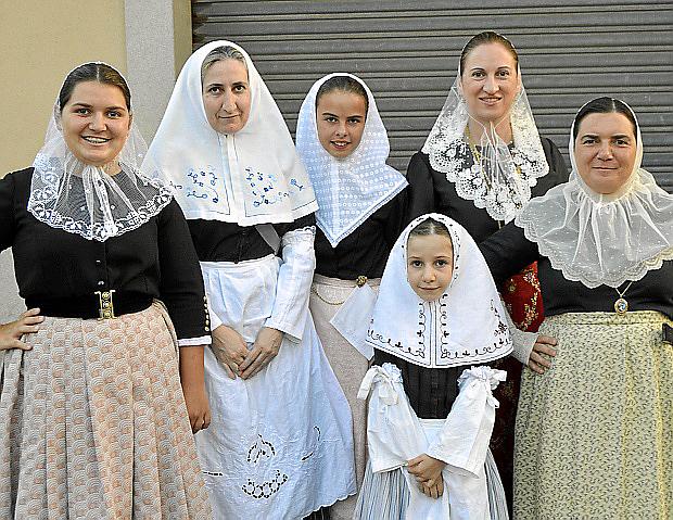 ‘Sa Processó’ llena las calles de Santa Margalida