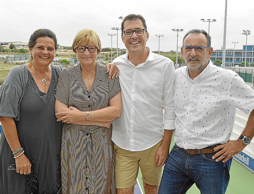 Homenaje a la primera supervisora del hospital de Manacor por su jubilación