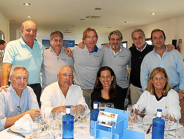 Lluvia y deportividad en el Torneo de Golf Air Europa