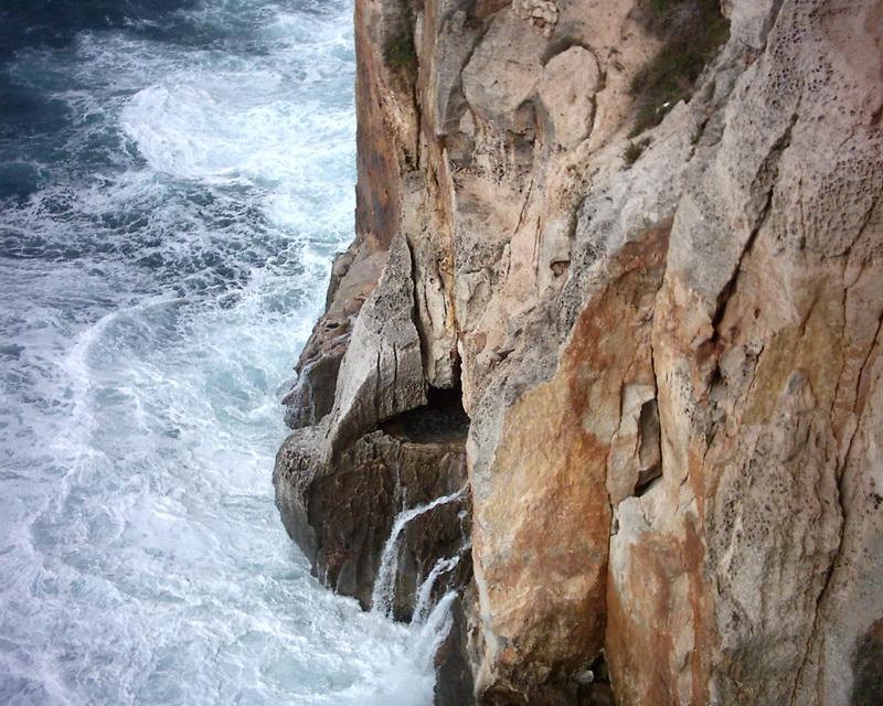 Bojo la cueva den xoroi