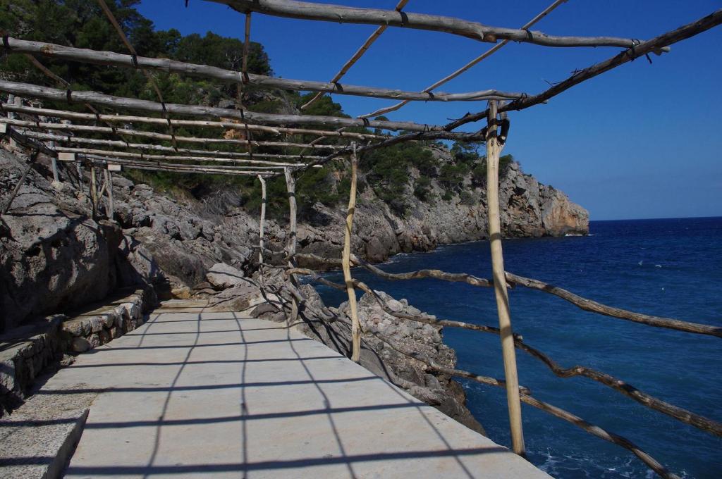 CALA DEIA SOMBRAS