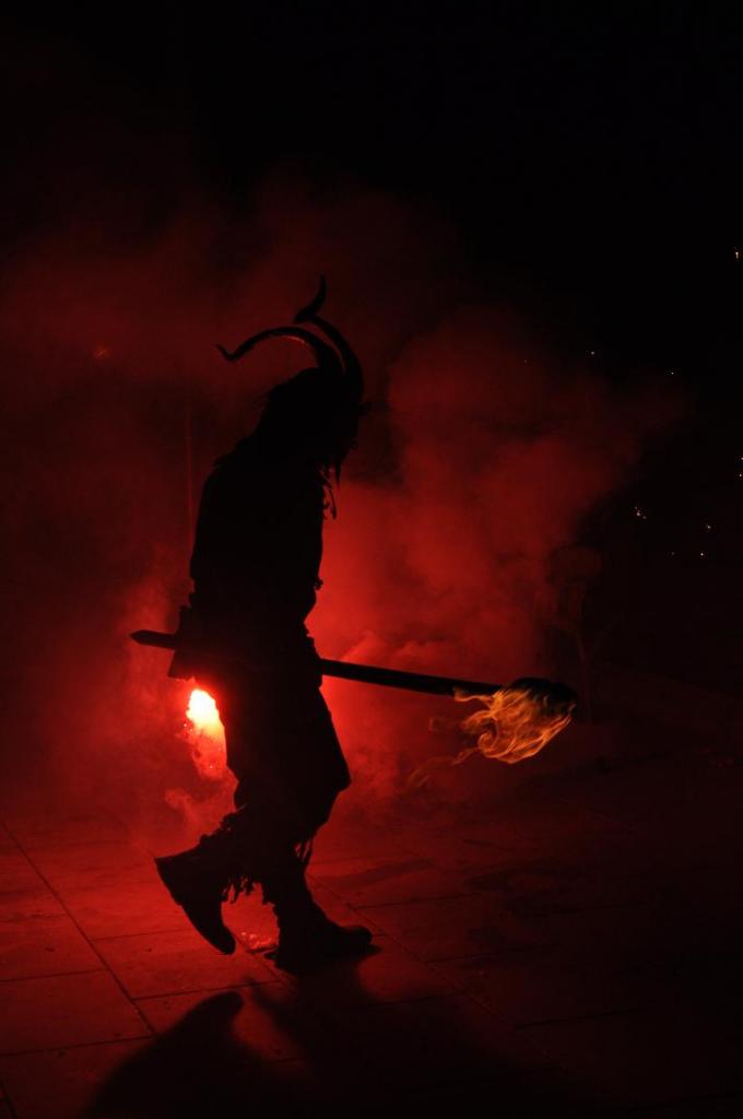 Dimoni ( Festes des Pla de na Tesa)