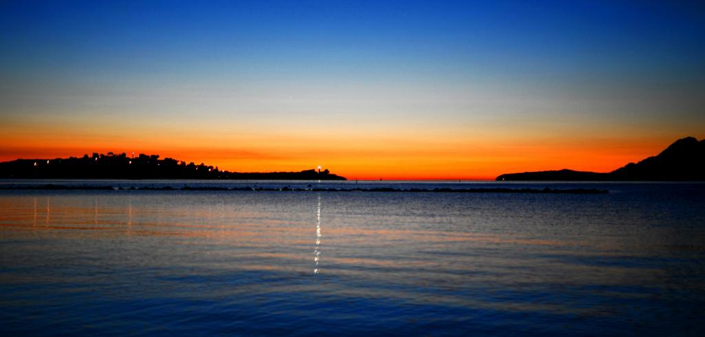 Amanecer en la Bahia de Pollença