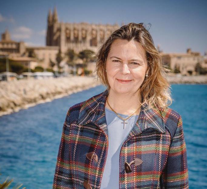 María Salom, PP