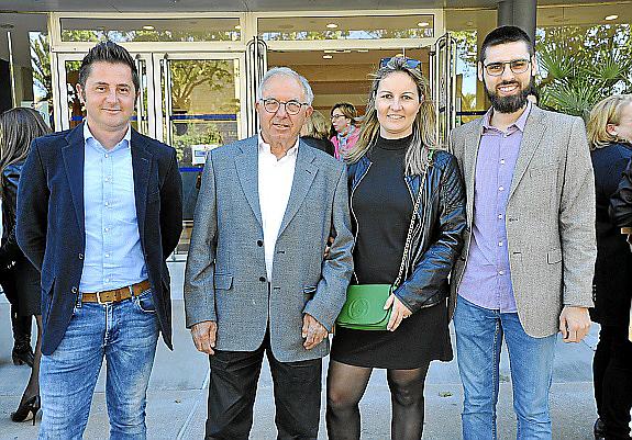 El Consell entrega sus galardones