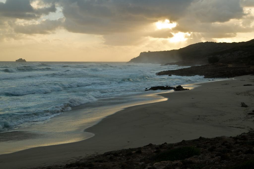 Amanecer en s'Arenalet d'Aubarca