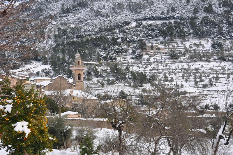 Valldemossa blanca