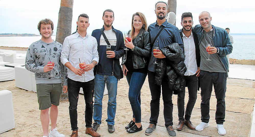 Fiesta de apertura de temporada en Purobeach Illetas