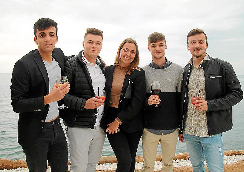 Fiesta de apertura de temporada en Purobeach Illetas