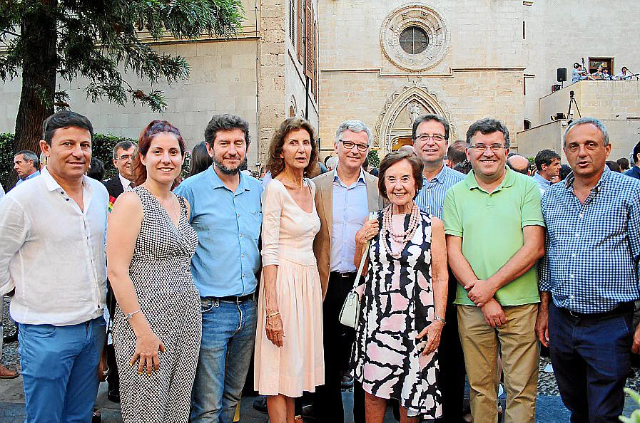Toma de posesión de Francina Armengol
