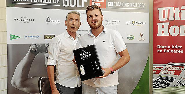 Los ganadores del Torneo Ultima Hora de Golf