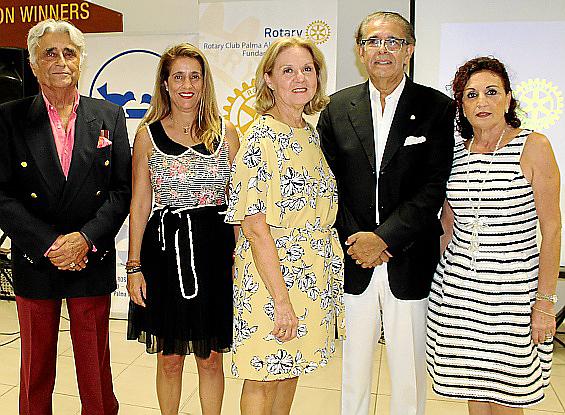 Cena de las Naciones en La Misericòrdia