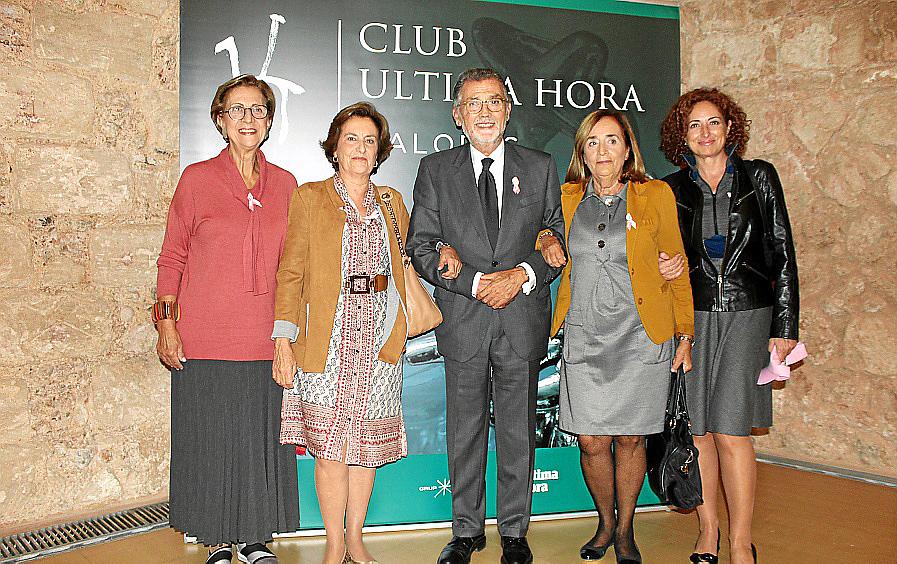 Conferencia en el Club Ultima Hora