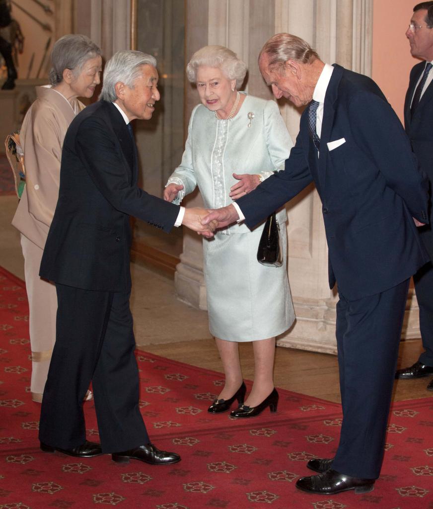 Los emperadores del Japón con Isabel II y Fernando de Edimburgo