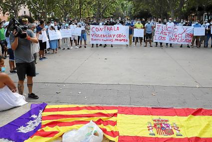 Manifestación por la brutal paliza a un joven en Cales de Mallorca