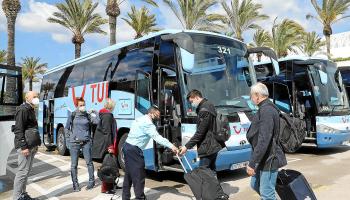 El ente Enaire anuncia que este viernes hay programados 57 vuelos, con origen y destino, desde aeropuertos alemanes a Palma, de los cuales seis son de la compañía TUI Fly
