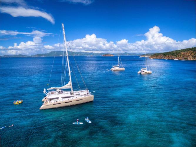 Embarcaciones náuticas en aguas de Balears.