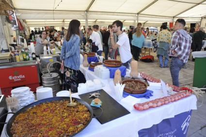 ALCUDIA. FERIAS. XIV FIRA NÃUTICA I DE LA SÃPIA. Una Fira con sabor a mar y muchas visitas.