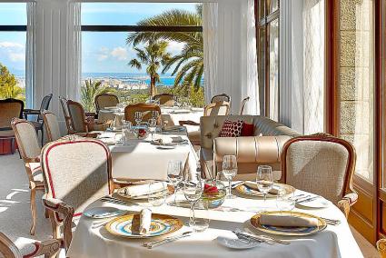 El restaurante Es Castell ofrece una vista panorámica de Palma