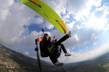 Viajando por Turquía: me tiro en parapente y encuentro mi sitio en Antalya